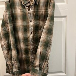 Carhartt - Men’s long sleeved 100% thick cotton shirt; excellent condition.